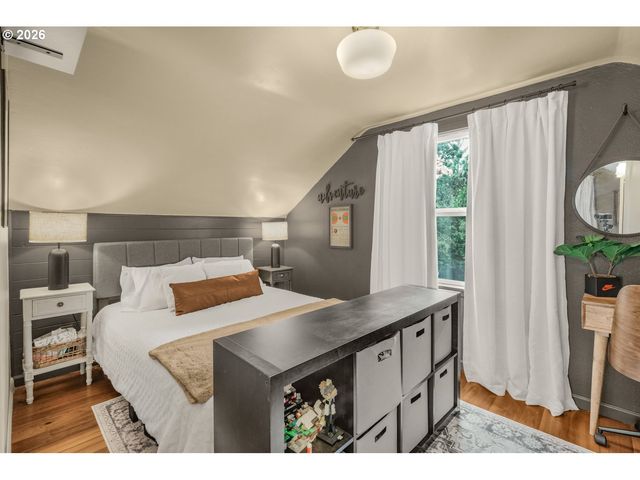 15546 Se CLATSOP St, Happy Valley, OR 97086