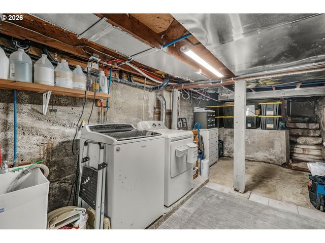 15546 Se CLATSOP St, Happy Valley, OR 97086