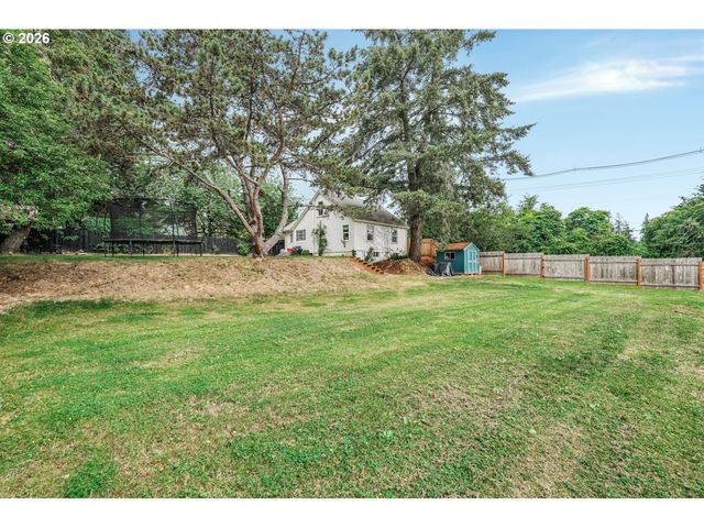 15546 Se CLATSOP St, Happy Valley, OR 97086