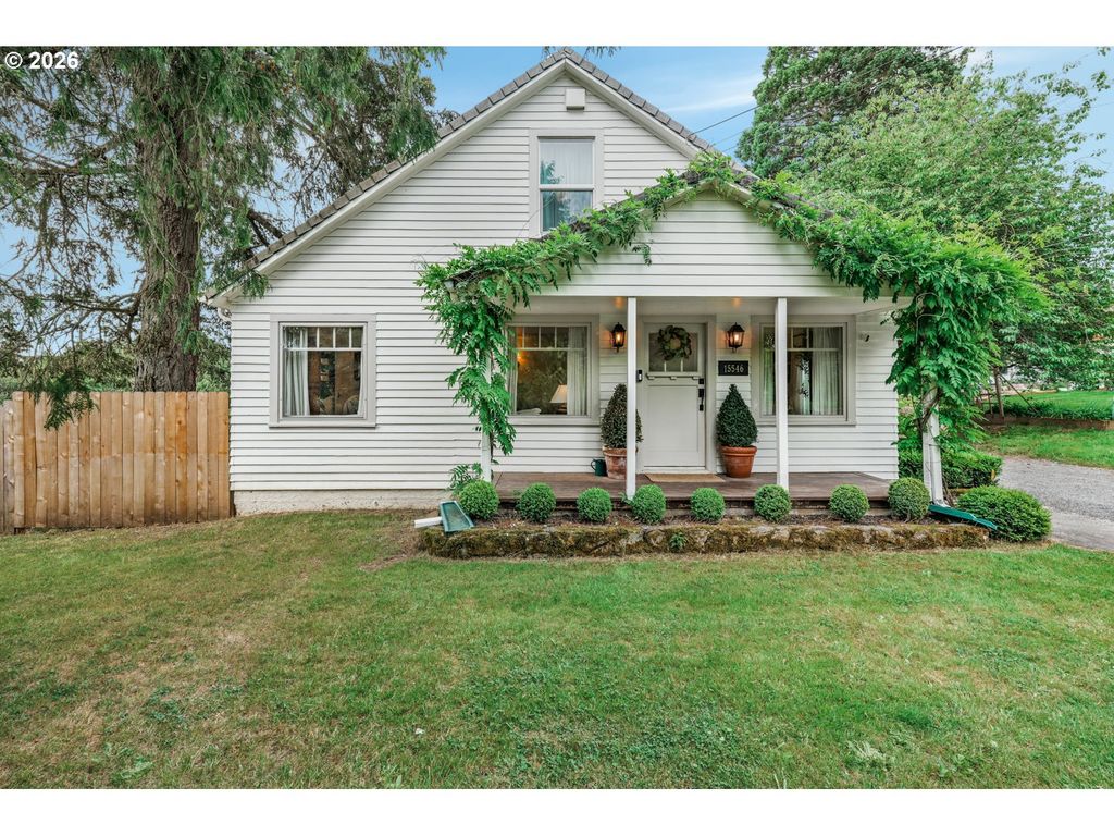 15546 Se CLATSOP St, Happy Valley, OR 97086