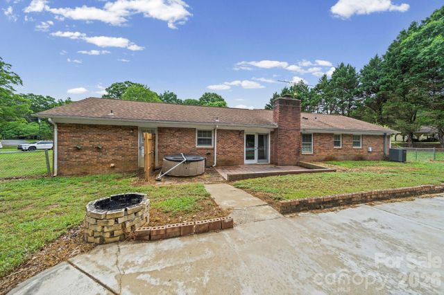 4510 Springview Drive, Monroe, NC 28112