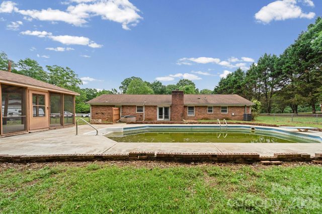 4510 Springview Drive, Monroe, NC 28112