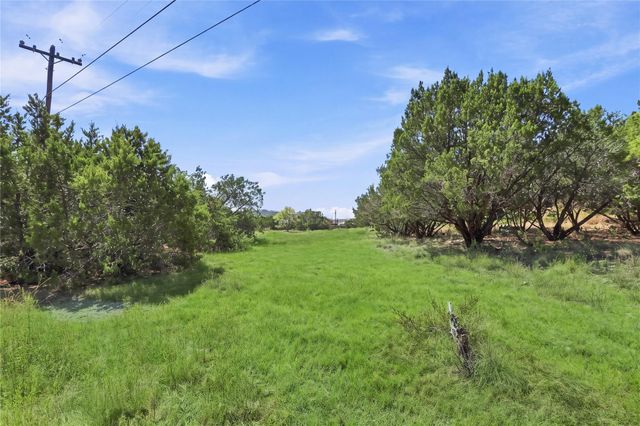 22121 Oban DR, Spicewood, TX 78669