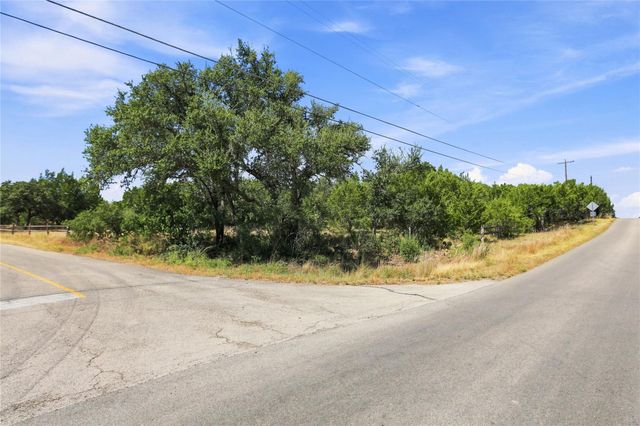 22121 Oban DR, Spicewood, TX 78669