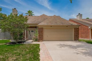 9911 Villa Verde Dr, Houston, TX 77064