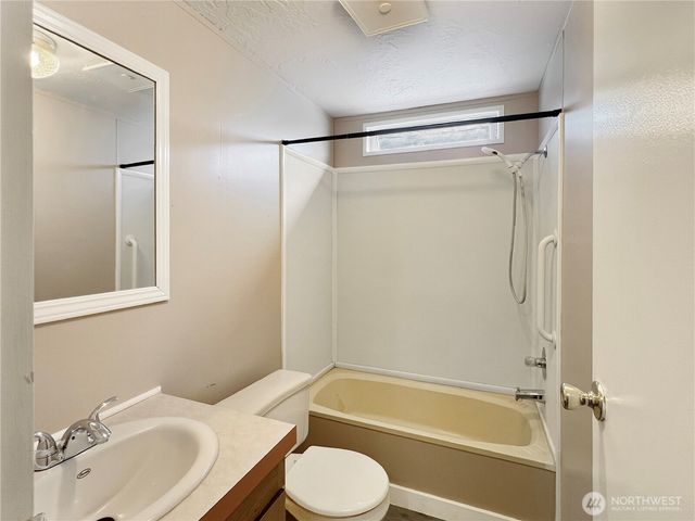 10900 Kuhlman Road SE #89, Olympia, WA 98513