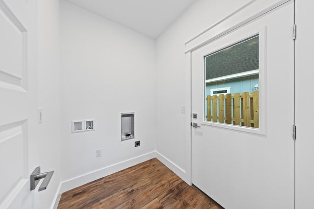 1239 E Point Washington Road, Santa Rosa Beach, FL 32459