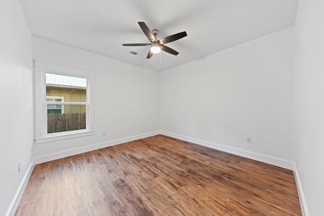 1239 E Point Washington Road, Santa Rosa Beach, FL 32459