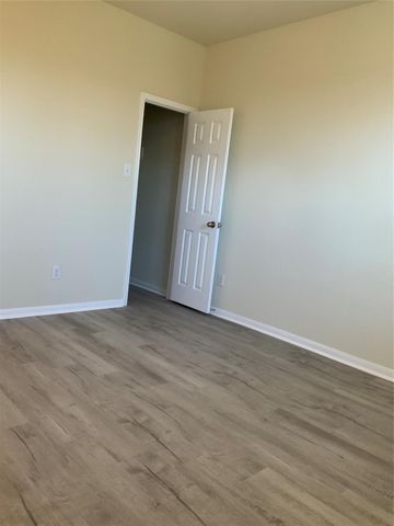 2543 Tucker Creek Drive, Fresno, TX 77545