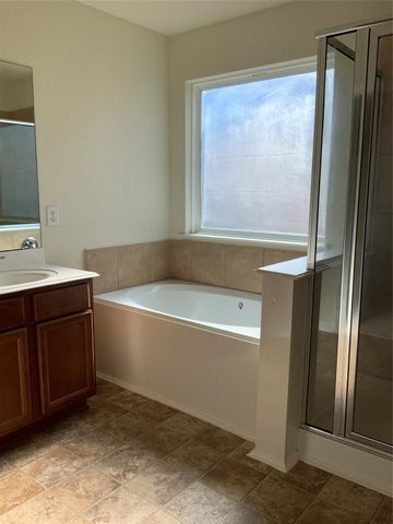 2543 Tucker Creek Drive, Fresno, TX 77545