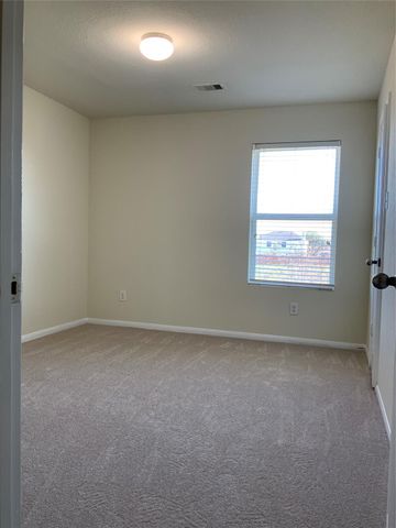 2543 Tucker Creek Drive, Fresno, TX 77545