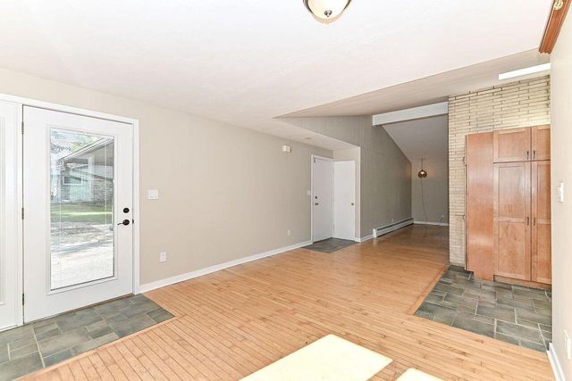 5875 S St. Andrews DRIVE, New Berlin, WI 53146