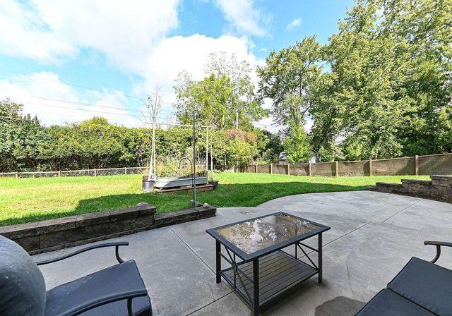 5875 S St. Andrews DRIVE, New Berlin, WI 53146