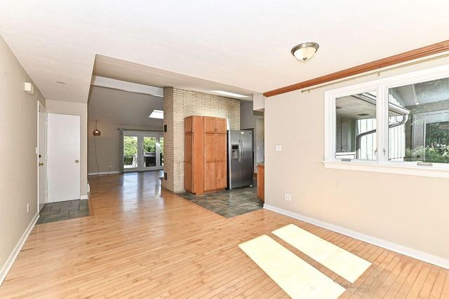 5875 S St. Andrews DRIVE, New Berlin, WI 53146