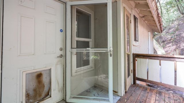 11144 Ice Box Canyon Rd, Forestville, CA 95436