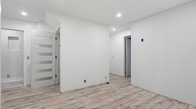 11144 Ice Box Canyon Rd, Forestville, CA 95436