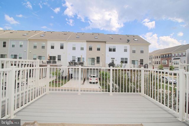 4504 POTOMAC HIGHLANDS CIR, Triangle, VA 22172