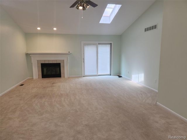 33919 Oakwood Drive, Sterling Heights, MI 48312