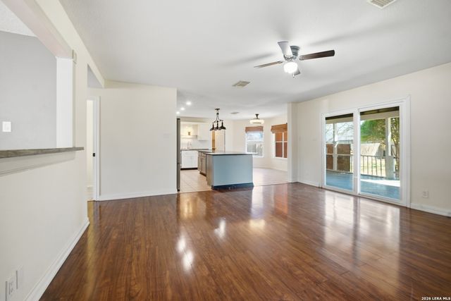 11438 Lima, San Antonio, TX 78213