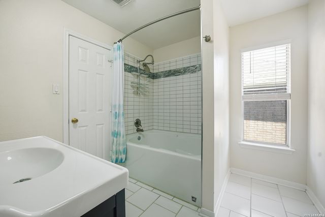 11438 Lima, San Antonio, TX 78213