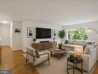 5301 WESTBARD CIR #328, Bethesda, MD 20816