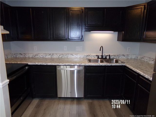 118 Girard Avenue 118, Fayetteville, NC 28311