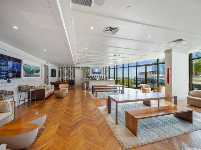 1108 Auahi Street 1305, Honolulu, HI 96814