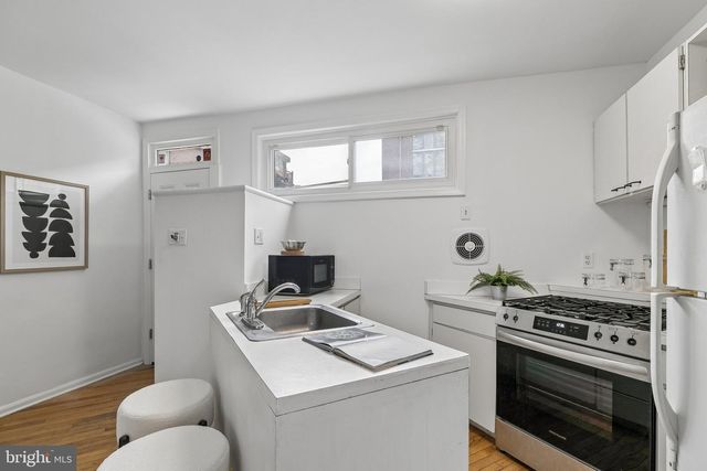 1907-9 RODMAN ST, Philadelphia, PA 19146
