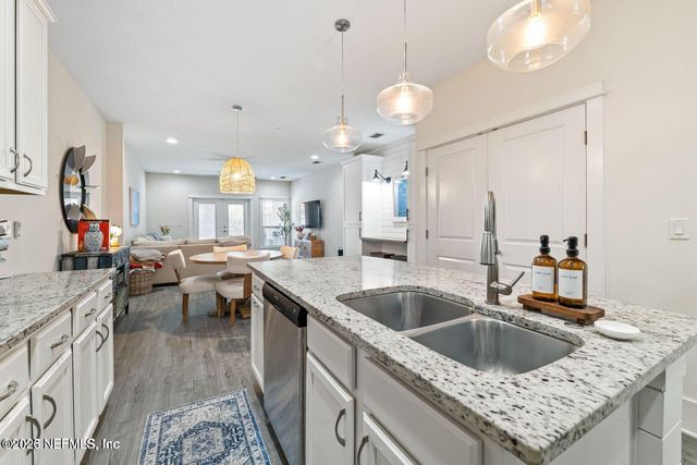 622 2ND Avenue N, Jacksonville Beach, FL 32250
