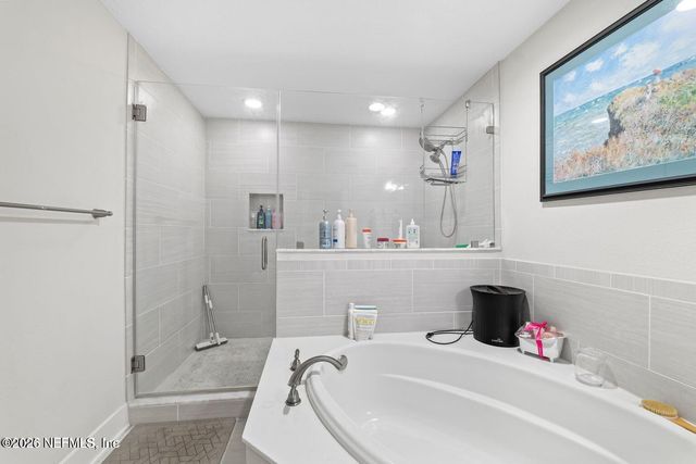 622 2ND Avenue N, Jacksonville Beach, FL 32250