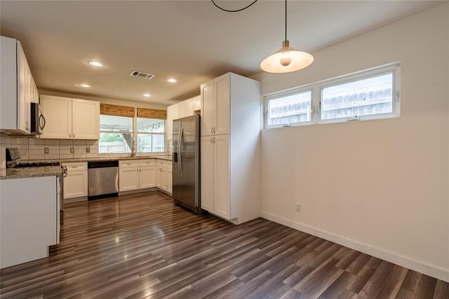 1001 Echo LN, Austin, TX 78745
