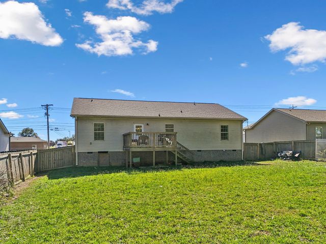 225 Eagle Blvd, Shelbyville, TN 37160