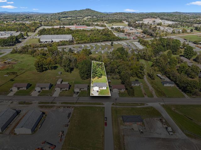 225 Eagle Blvd, Shelbyville, TN 37160