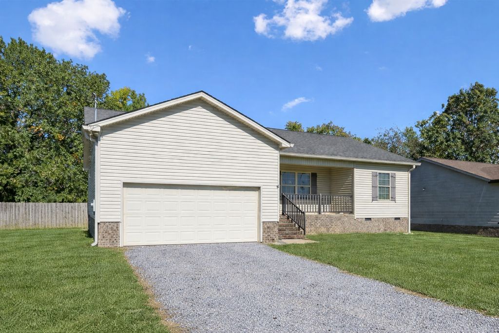 225 Eagle Blvd, Shelbyville, TN 37160