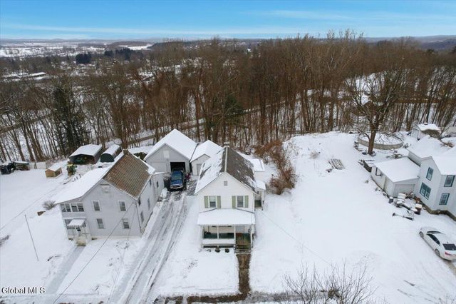 28 Prospect Street, Fort Edward, NY 12828