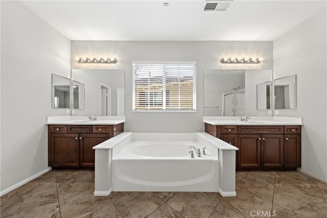 30505 Canyon Hills Road 406, Lake Elsinore, CA 92532