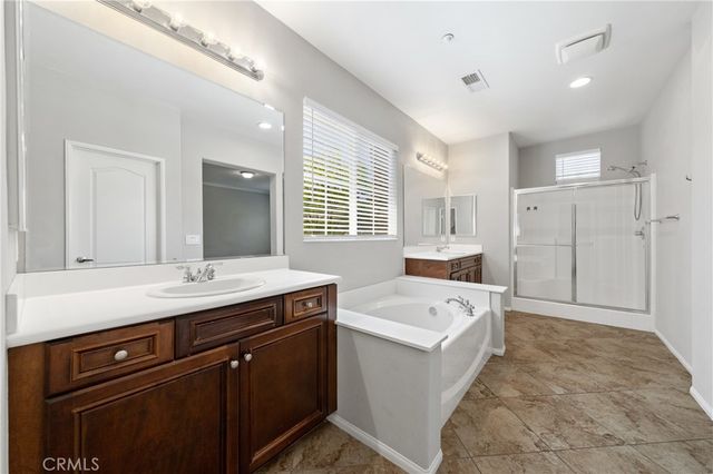 30505 Canyon Hills Road 406, Lake Elsinore, CA 92532