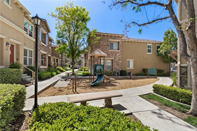 30505 Canyon Hills Road 406, Lake Elsinore, CA 92532