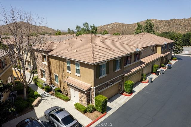 30505 Canyon Hills Road 406, Lake Elsinore, CA 92532