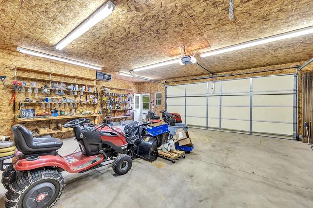 3533 LEEDS CASTLE DRIVE, Green Bay, WI 54313