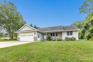 3533 LEEDS CASTLE DRIVE, Green Bay, WI 54313