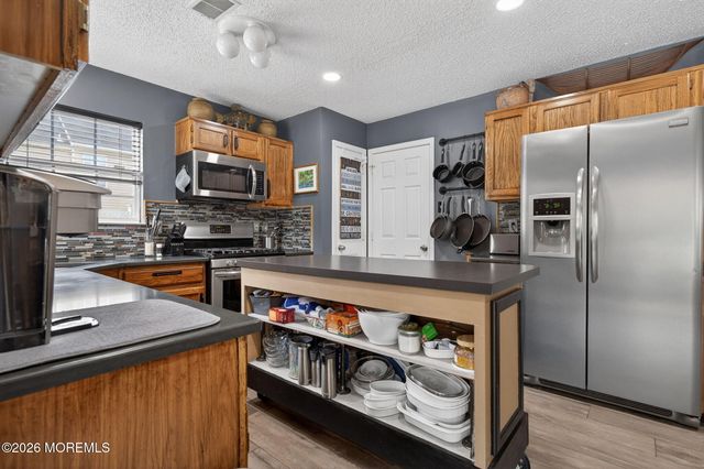 91 N Sailors Quay Drive, Brick, NJ 08723