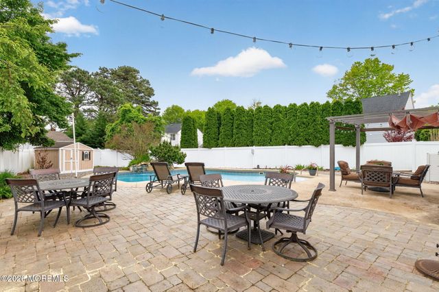 91 N Sailors Quay Drive, Brick, NJ 08723