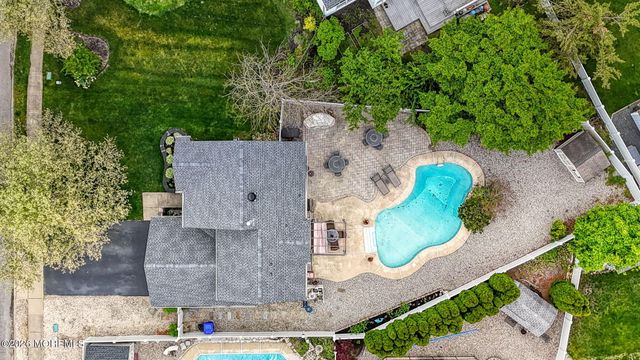 91 N Sailors Quay Drive, Brick, NJ 08723