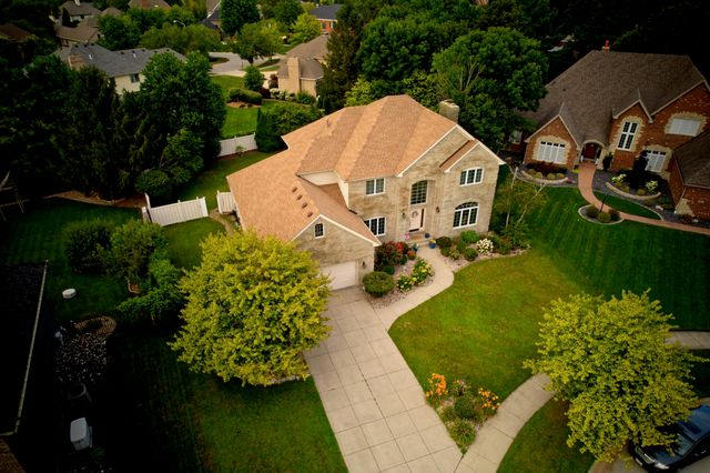 1931 Cherrywood Court, Munster, IN 46321