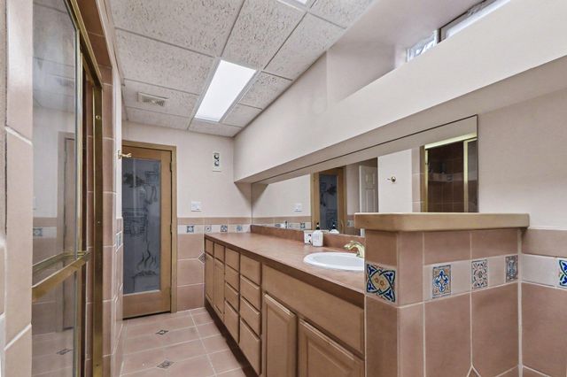 1931 Cherrywood Court, Munster, IN 46321