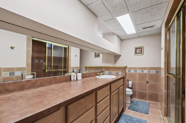 1931 Cherrywood Court, Munster, IN 46321