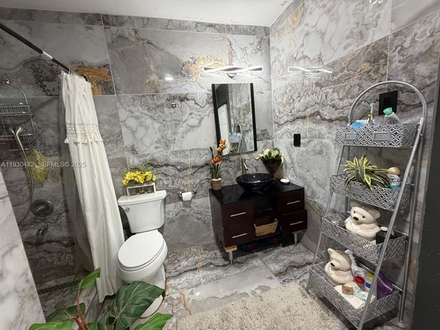 7712 Dilido Blvd, Miramar, FL 33023