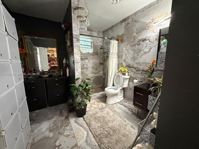 7712 Dilido Blvd, Miramar, FL 33023