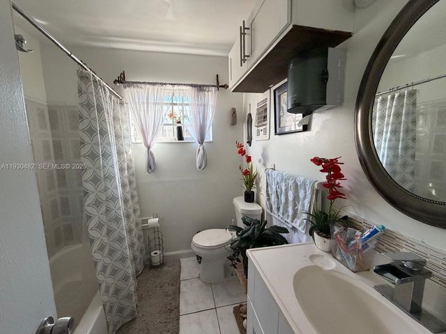 7712 Dilido Blvd, Miramar, FL 33023